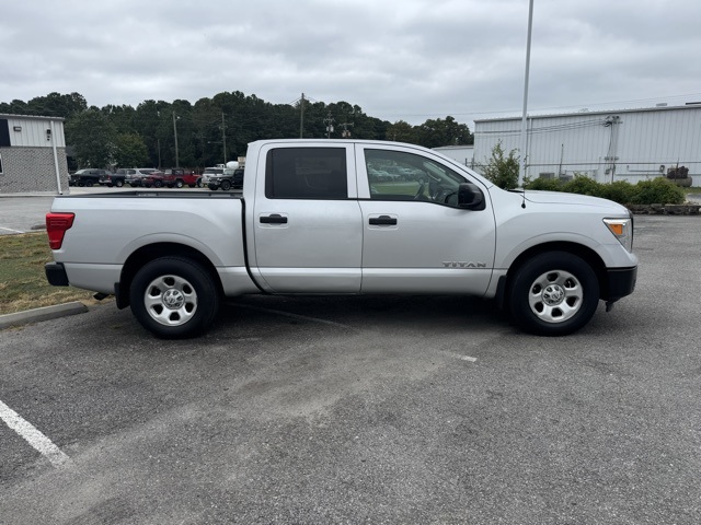Photo of 2017 Nissan Titan S in Jacksonville, NC - 8,  2017 Nissan Titan S:16898P
