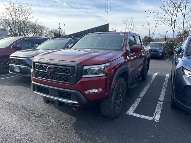 2022 Nissan Frontier PRO-4X's photo