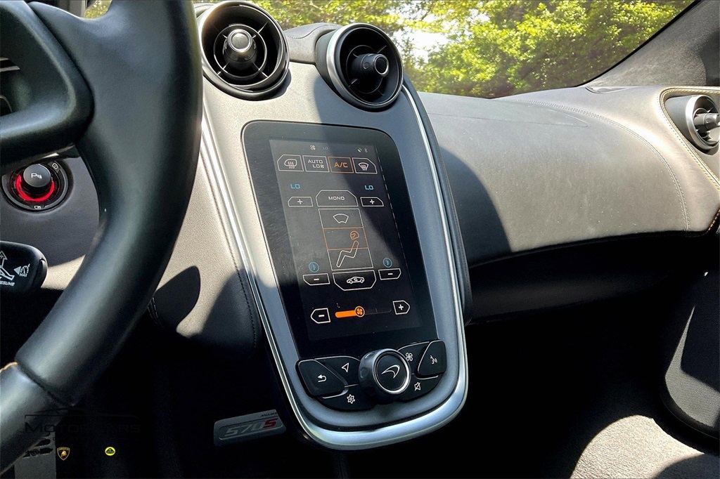 2019 McLaren 570S RWD Convertible