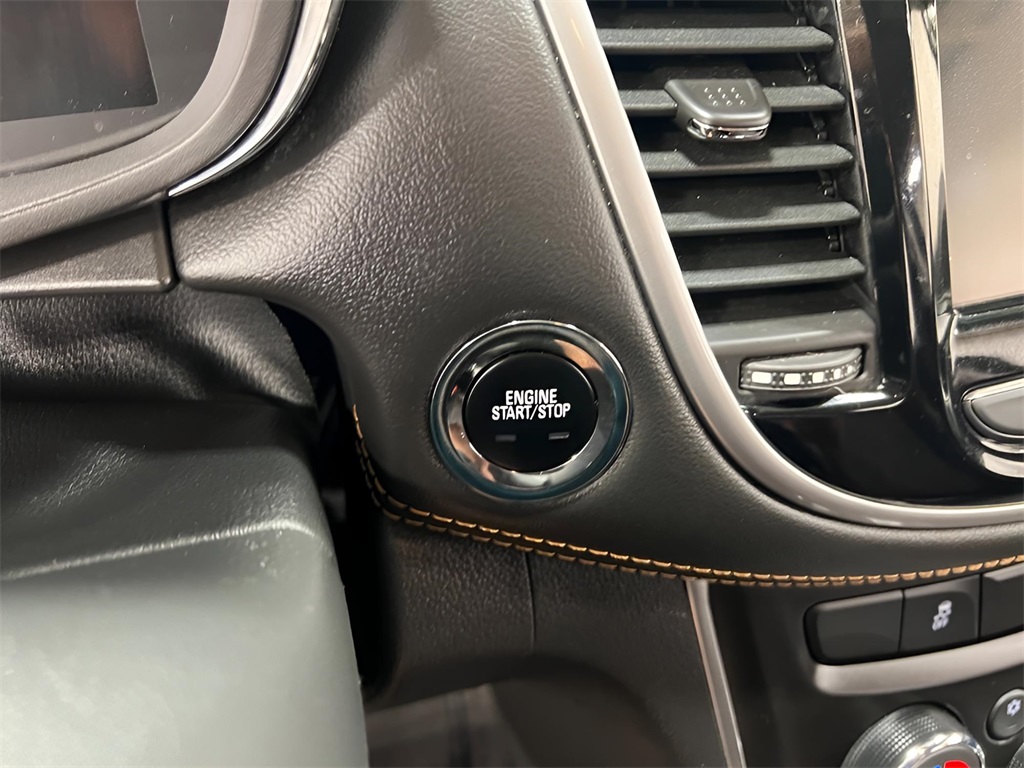 2019 Chevrolet Trax LT photo 6