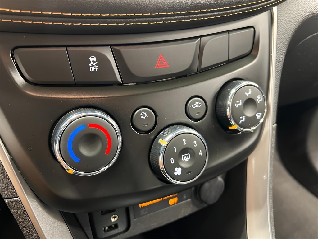 2019 Chevrolet Trax LT photo 8