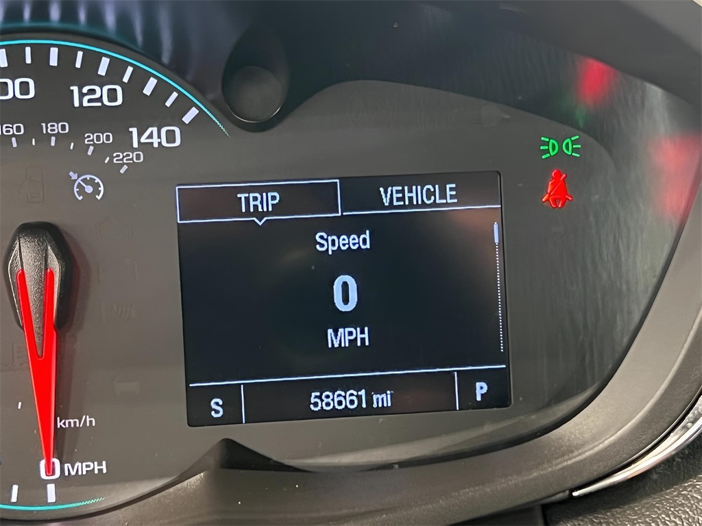 2019 Chevrolet Trax LT photo 16