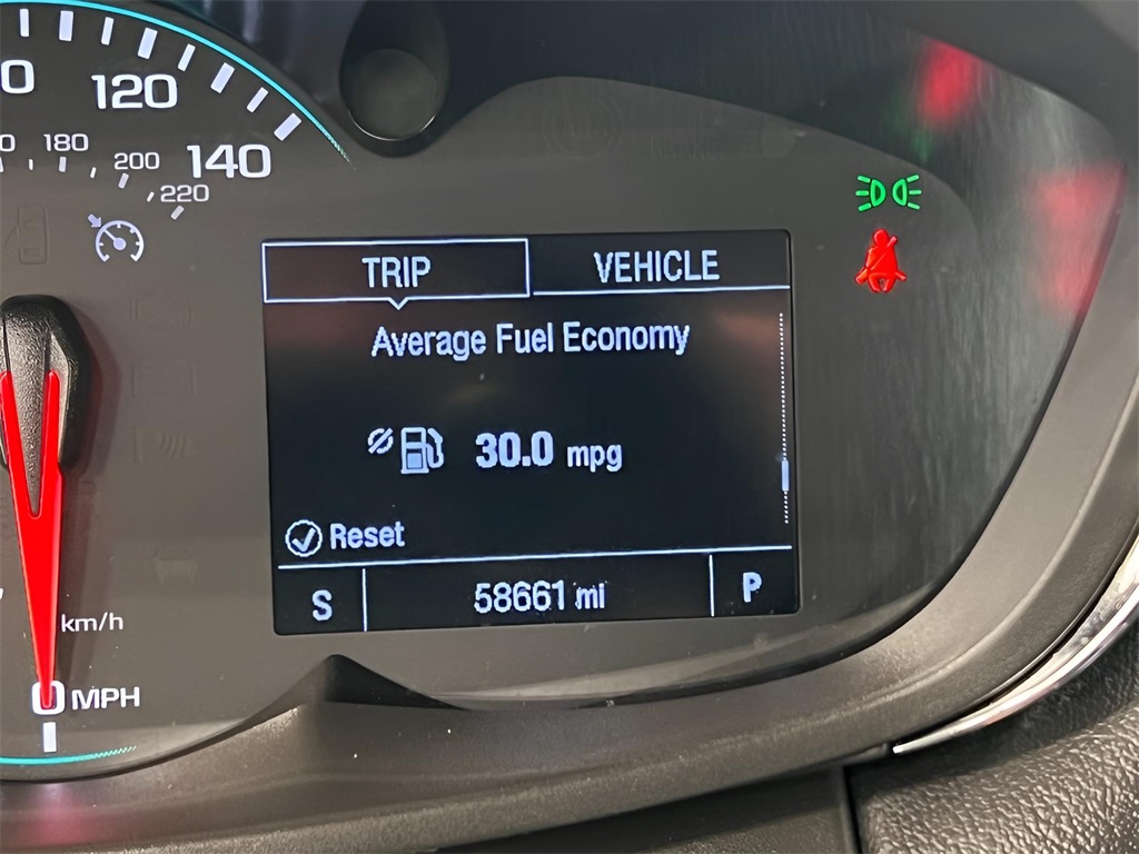 2019 Chevrolet Trax LT photo 18