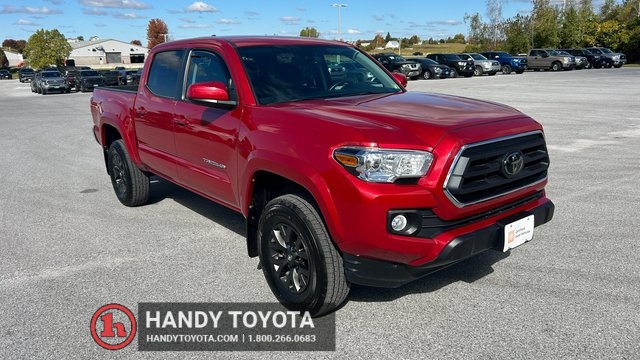 2023 Toyota Tacoma SR5's photo