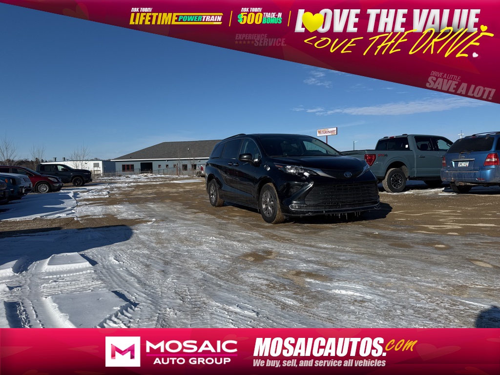 Used 2024 Toyota Sienna XLE Vans