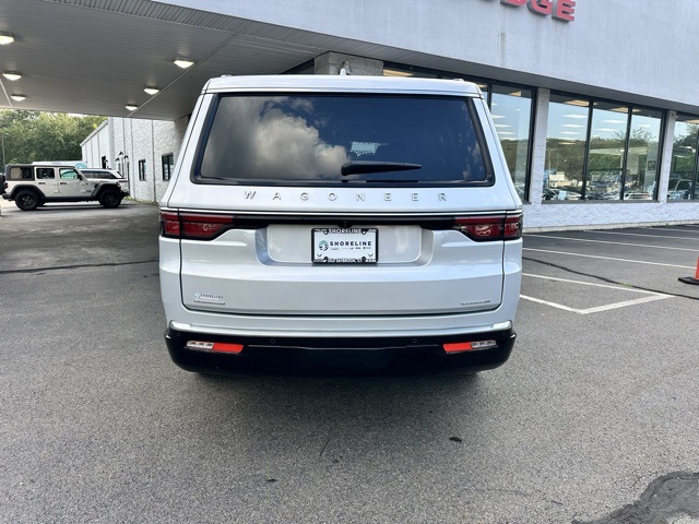 2022 Silver Zynith Jeep Wagoneer Series II 4X4 SUV