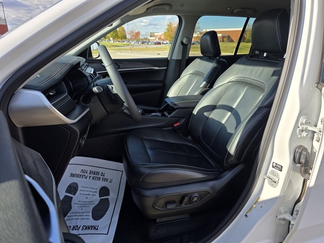 2023 Jeep Grand Cherokee Limited 4x4