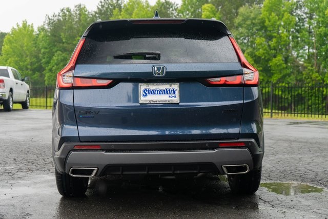 2026 Honda CR-V Hybrid Sport-L photo 5