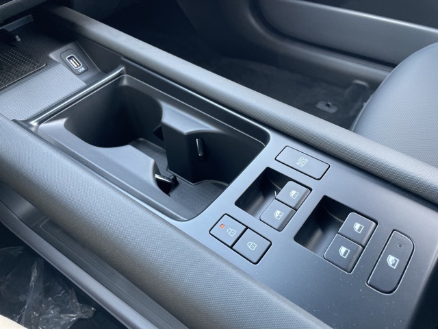 2025 Hyundai Ioniq 6 SEL photo 22
