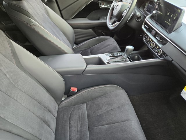 used 2025 Acura ADX car, priced at $33,800