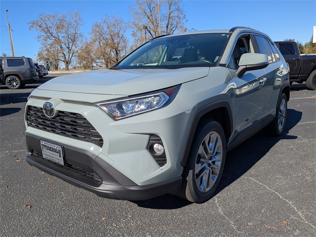 2020 Toyota RAV4 XLE Premium