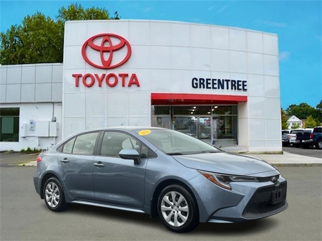 Used 2022 Toyota Corolla LE in Danbury CT | JTDEPMAE9N3029344