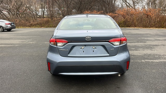 Used 2022 Toyota Corolla LE in Danbury CT | JTDEPMAE9N3029344