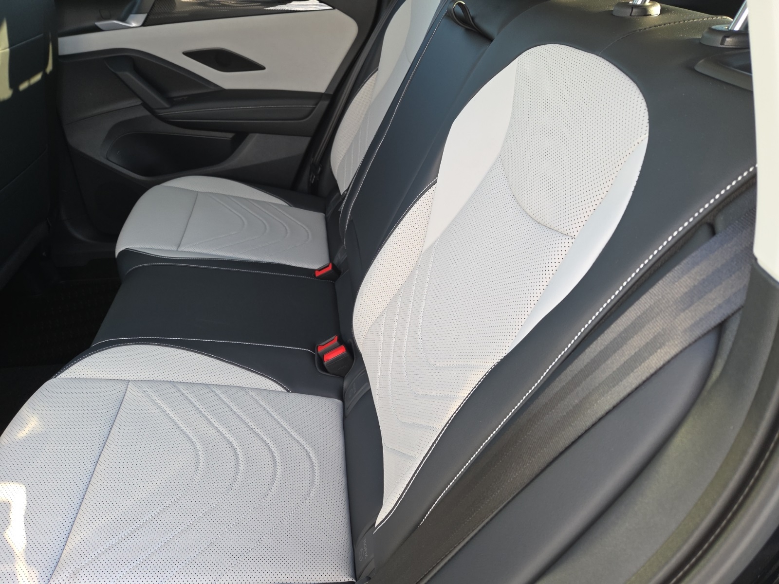 new 2026 Volkswagen Tiguan car, priced at $36,697