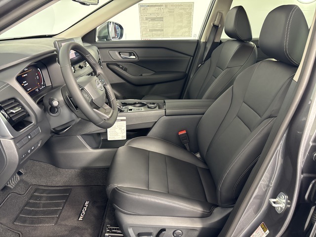 2025 Gun Metallic Nissan Rogue SL AWD SUV