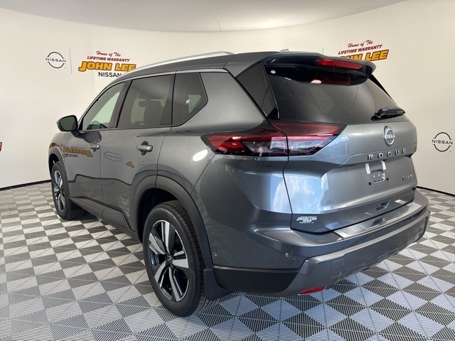2025 Gun Metallic Nissan Rogue SL AWD SUV
