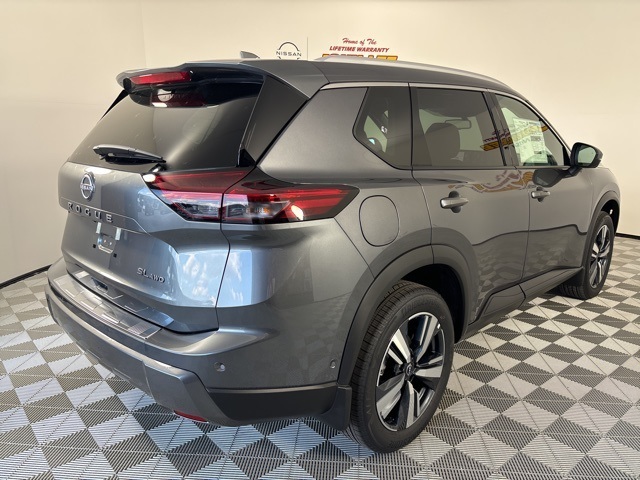 2025 Gun Metallic Nissan Rogue SL AWD SUV