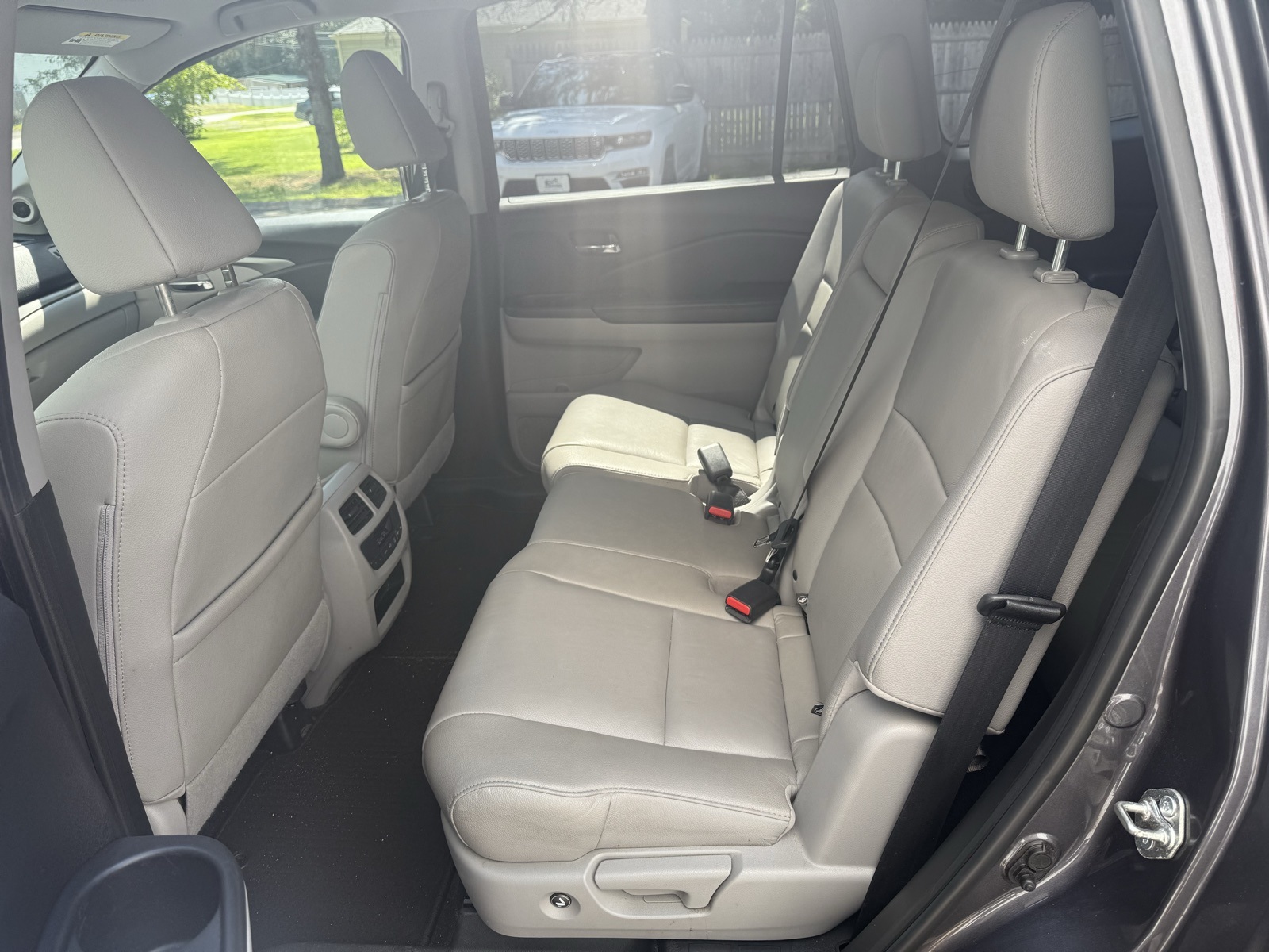 2018 Gray Honda Pilot EX-L AWD SUV