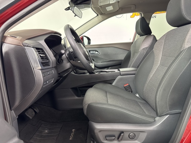 2023 Scarlet Ember Tintcoat Nissan Rogue SV FWD SUV