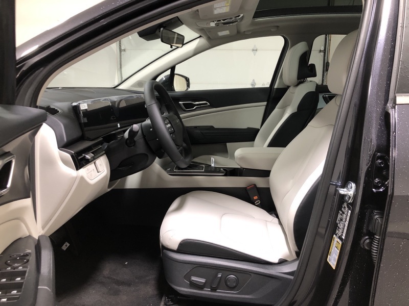 2026 Kia Sportage EX photo 20