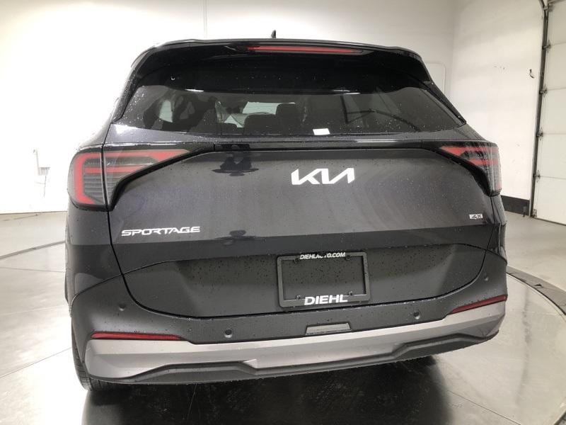 2026 Kia Sportage EX photo 6