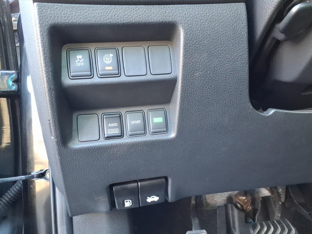 used 2017 Nissan Rogue car, priced at $10,500