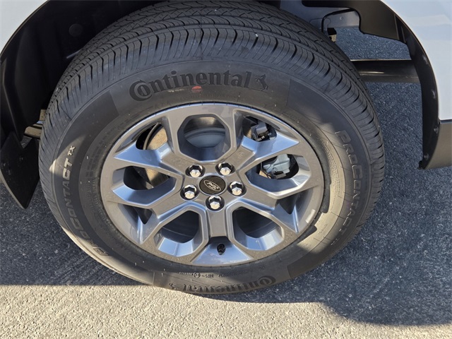 New 2025 Ford Maverick XLT 4D Crew Cab