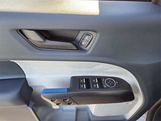 New 2025 Ford Maverick XLT 4D Crew Cab