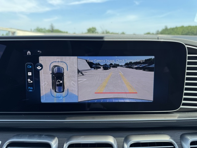 2025 Mercedes Benz GLS 450 4MATIC photo 25