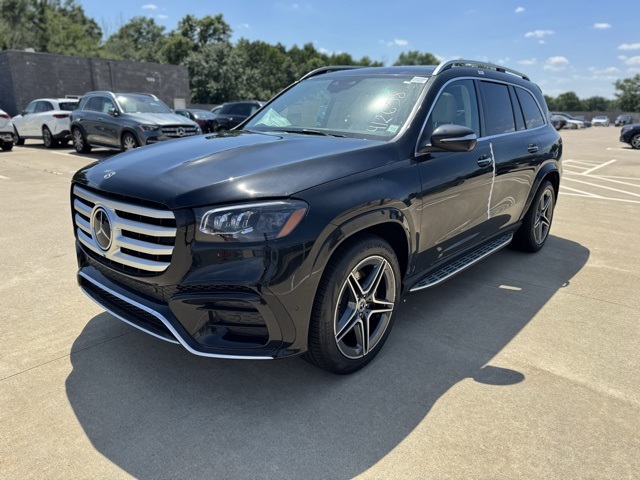 2025 Mercedes Benz GLS 450 4MATIC photo 7