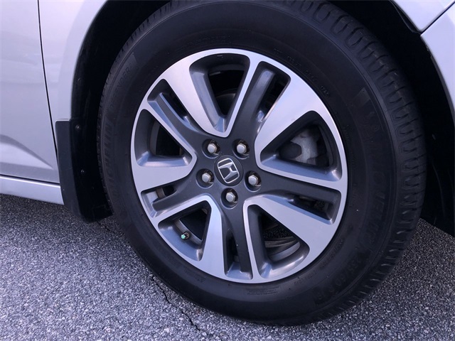 used 2015 Honda Odyssey car, priced at $12,987