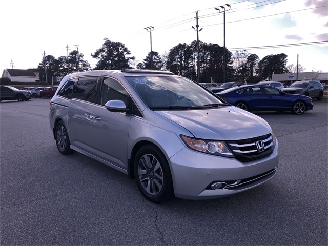 used 2015 Honda Odyssey car, priced at $12,987