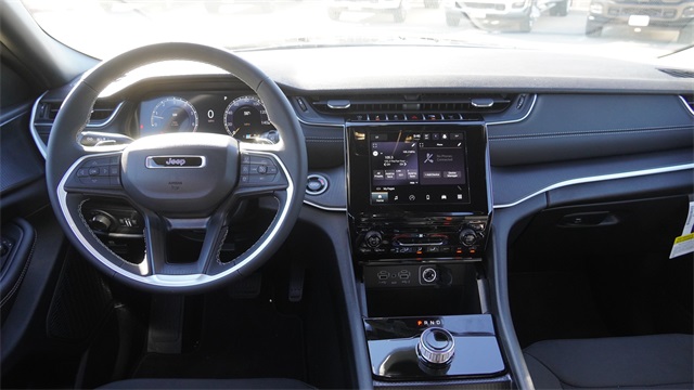 New 2025 Jeep Grand Cherokee SUV