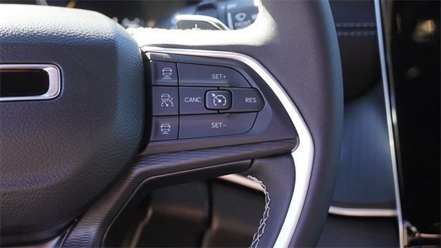 New 2025 Jeep Grand Cherokee SUV