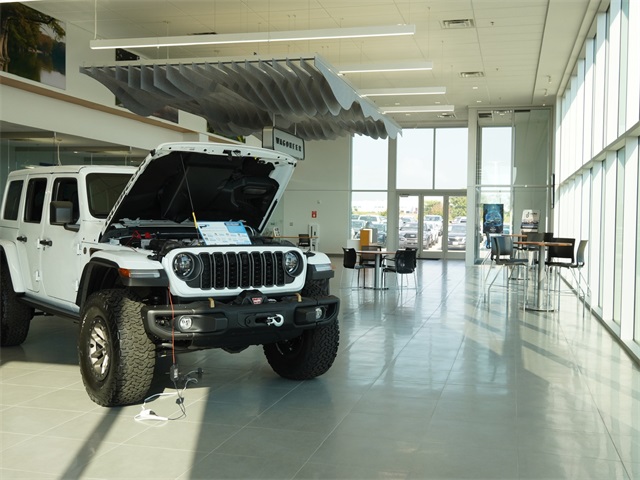 New 2025 Jeep Grand Cherokee SUV