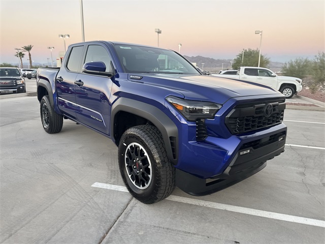 2025 Toyota Tacoma TRD Off-Road Double Cab photo 3