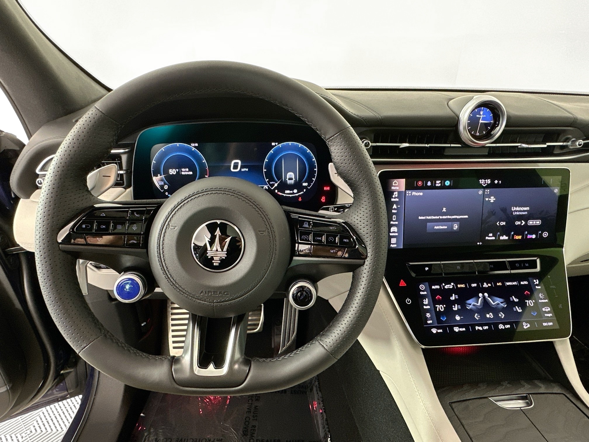 new 2026 Maserati Grecale car, priced at $97,395