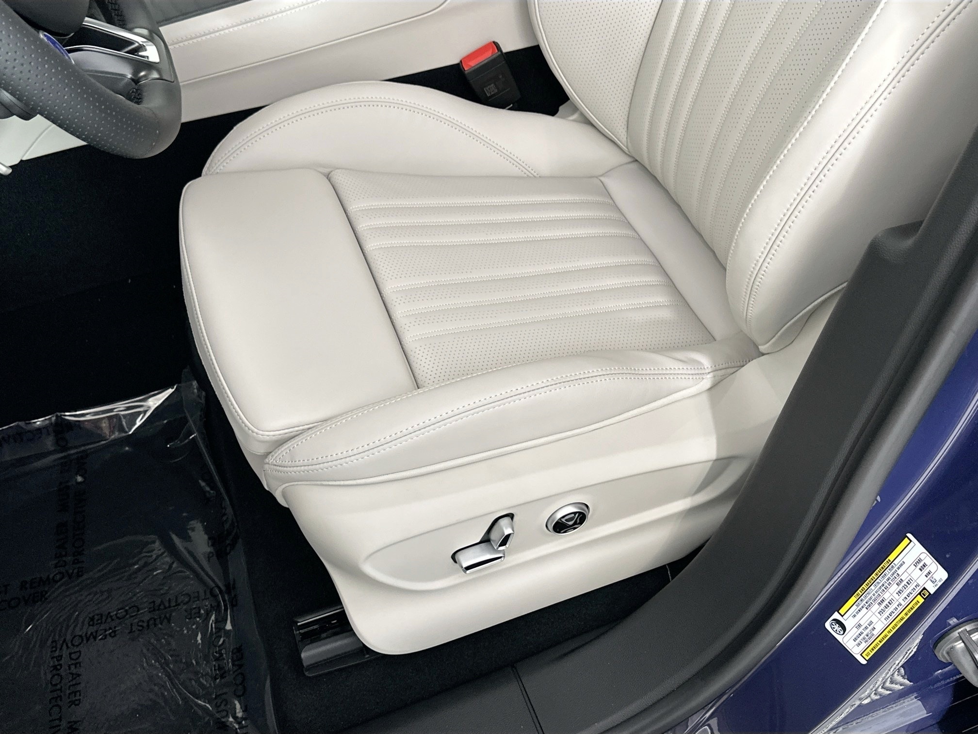 new 2026 Maserati Grecale car, priced at $97,395