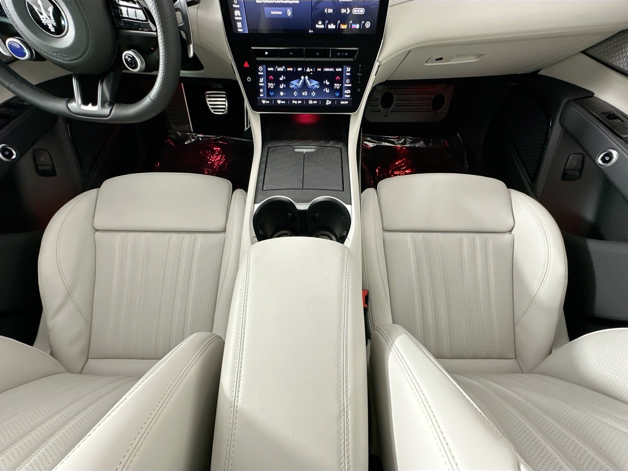 new 2026 Maserati Grecale car, priced at $97,395