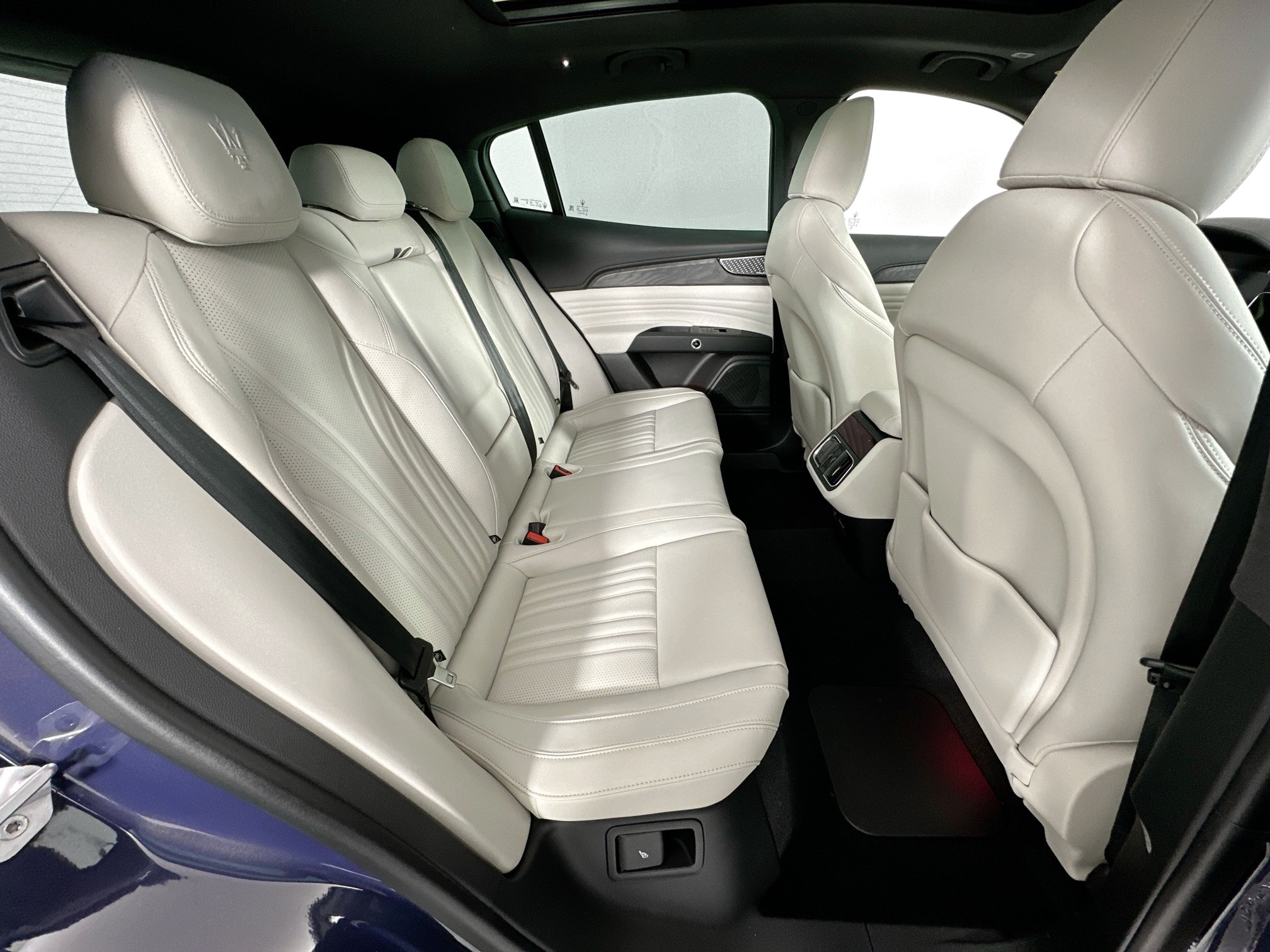 new 2026 Maserati Grecale car, priced at $97,395