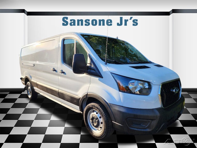 2024 Ford Transit Van Base's photo