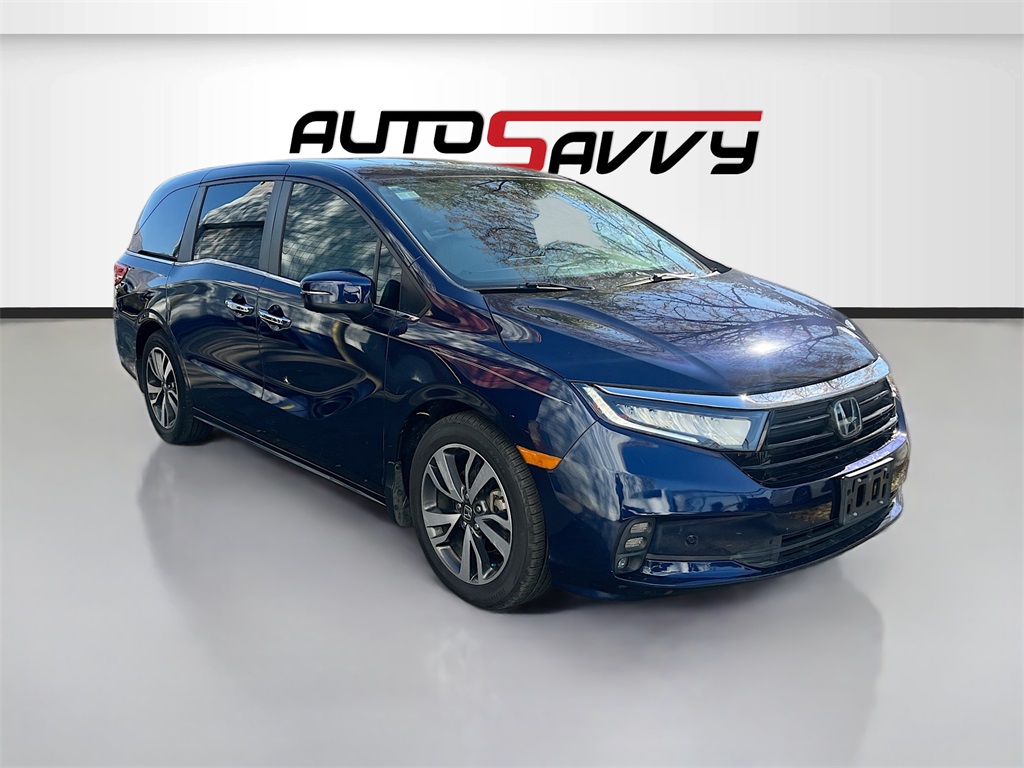 2023 Honda Odyssey Touring's photo