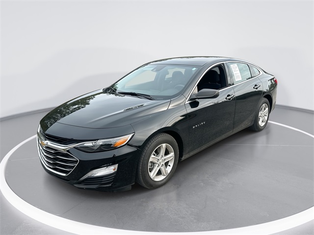 2023 Chevrolet Malibu 1LS's photo