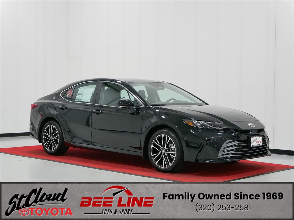 2026 Toyota Camry XLE's photo