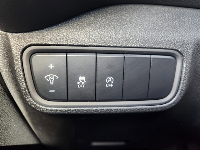 2024 Kia Soul LX photo 17