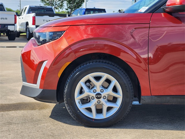 2024 Kia Soul LX photo 7