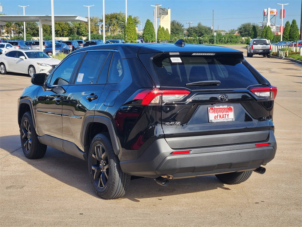 2025 Toyota RAV4 LE photo 2