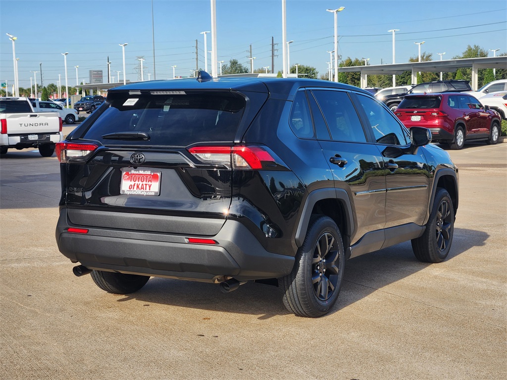 2025 Toyota RAV4 LE photo 3
