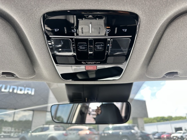 2025 Hyundai Santa Fe Limited photo 24