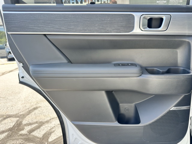 2025 Hyundai Santa Fe Limited photo 28